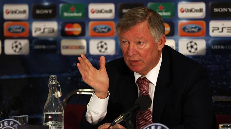 Sir Alex Ferguson message to Leicester City manager Ruud Van  Nistelrooy the old man sent words to his favorite striker