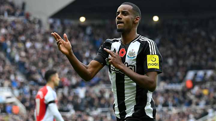 ARSENAL TO BREAK THE BANK FOR ALEXANDER ISAK TRANSFER AFTER SPUR DEFEAT – FANS REACT