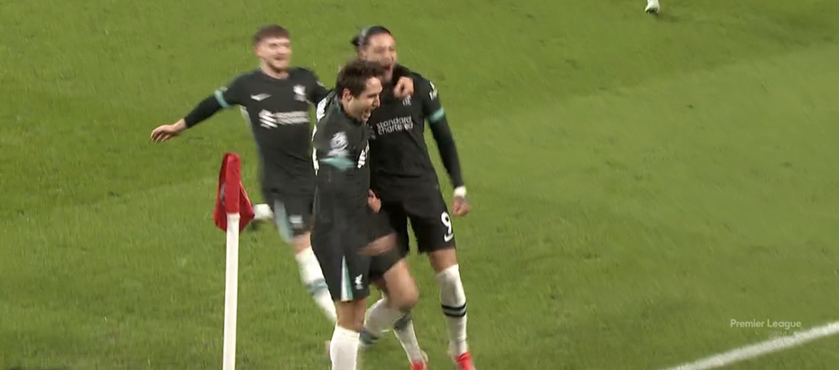 QUITE LUCKY; NEW FOOTAGE REVEALS WHAT LIVERPOOL MAN DID AND WAS LUCKY HE WASN’T GIVEN A RED CARD