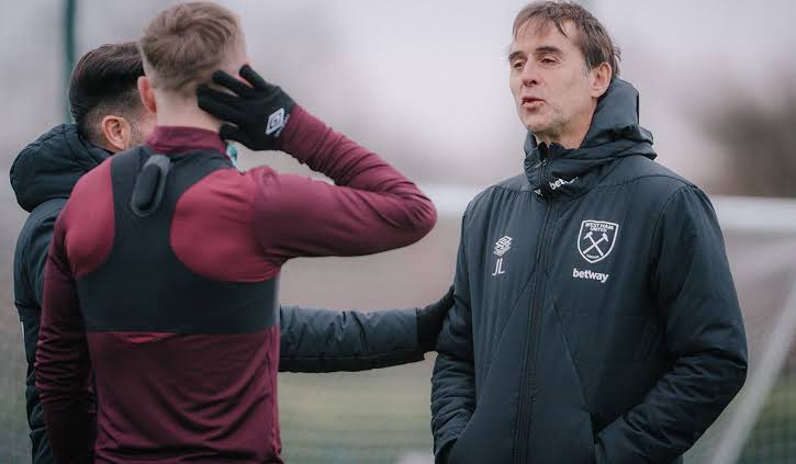 JULEN LOPETEGUI LEFT BITTER NINE-WORD NOTE TO WEST HAM PLAYERS IN THEIR DRESSING ROOM AFTER THEY GOT HIM SACKED