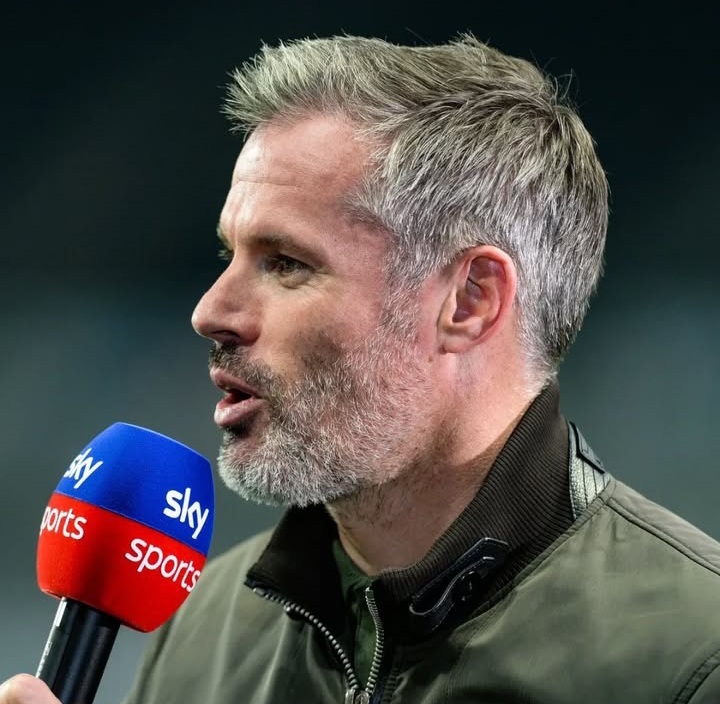 FANS REALLY DIDN’T HOLD BACK AFTER ‘HUGE FAN’: JAMIE CARRAGHER TELLS LIVERPOOL TO GO AND STEAL NEWCASTLE’S ‘DREAM’ TARGET.