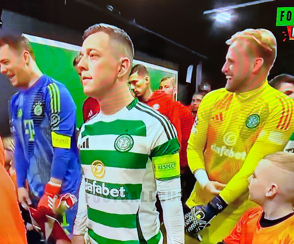 CELTIC GOAL KEEPER STUNNED EVERYONE WITH HIS POSTMATCH INTERVIEW AS HE TOLD THE REPORTER WHAT MANUEL NEUER SAID TO HIM BEFORE THE STARTING OF THE MATCH