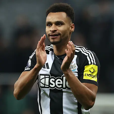 FANS RAGE AT ‘SHOCKING’ JACOB MURPHY AFTER WHAT HE DID V FOREST