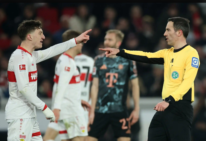 STUTTGART  ANGEL STILLER AND ALEXANDER NUBEL HAVE BLOW HOT ON CRUCIAL SCENE IN BAYERN DEFEAT: SILLY MISTAKE AS BAYERN FANS DEMAND APOLOGY