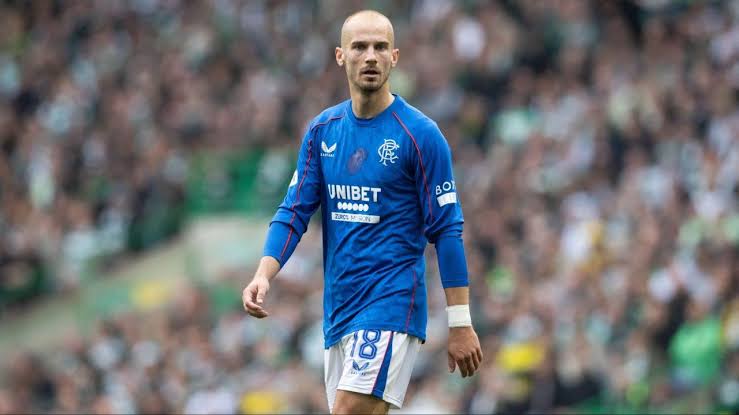 FANS SPOT THE SHAMELESS THING VACLAV CERNY WAS CAUGHT DOING AFTER DEFEAT TO MOTHERWELL