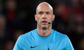 PGMOL chief and ex-FIFA official exclusively told Eddie Howe that referee Anthony Taylor used “common sense” in his decision not to dismiss the Brighton star.